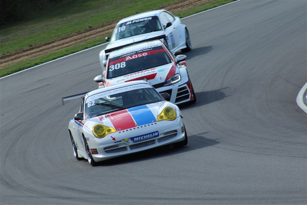Special Saloon Car er en klasse hvor mange forskellige typer biler kan være med. Fabriksbyggede TCR biler, Cup biler eller hjemmebyg – der er plads til det hele
(Foto: JJ Media)